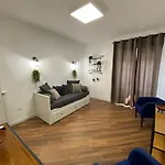 Fly Apartments