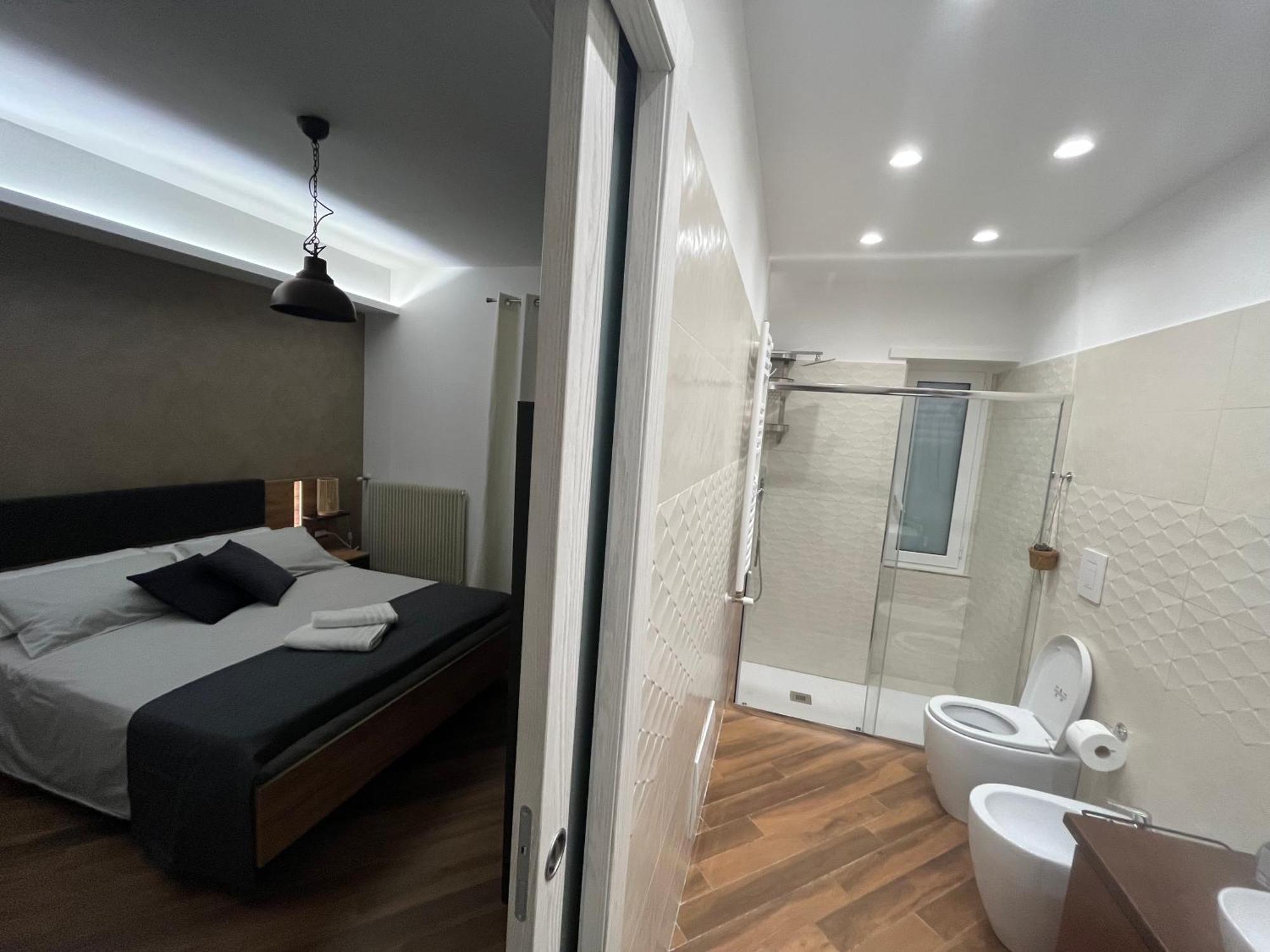 Fly Apartment